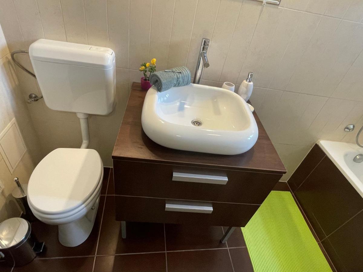 Magnolia Apartman Győr Zewnętrze zdjęcie